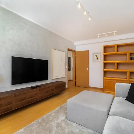 Whome Modern With Great Atmosphere Апартаменты