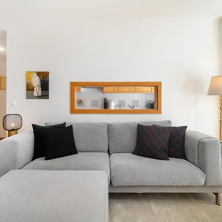 Whome Modern With Great Atmosphere * Lizbona