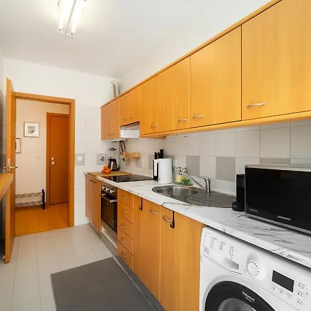 Whome Modern With Great Atmosphere 리스본