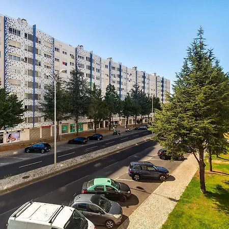 Whome Modern With Great Atmosphere Διαμέρισμα