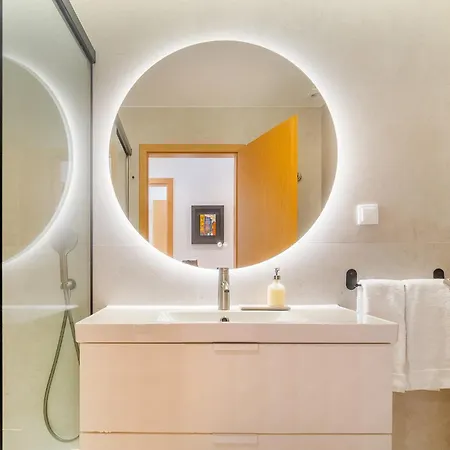아파트 Whome Modern With Great Atmosphere