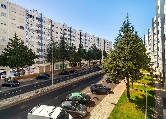 Whome Modern With Great Atmosphere Apartment