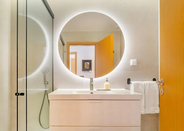 Apartment Whome Modern With Great Atmosphere